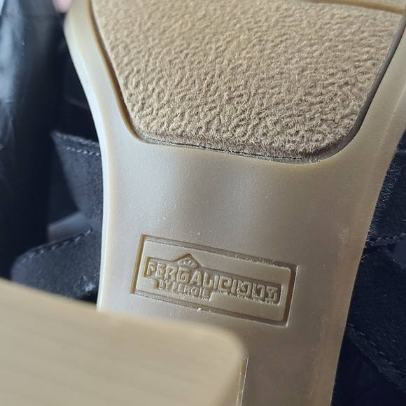 *NEW* Fergalicious Maiden Black Sandals - Picture 7 of 9